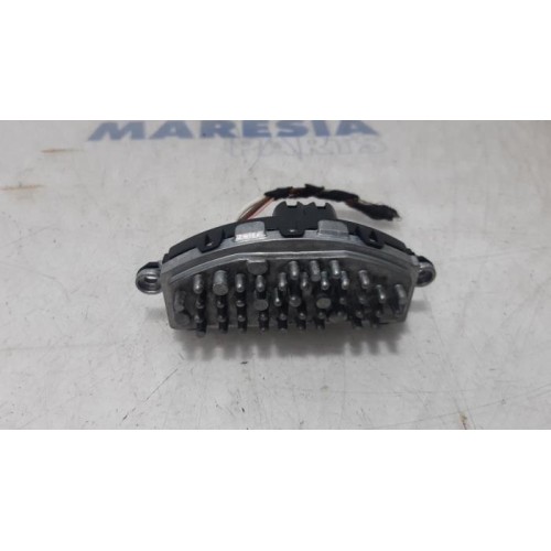 Renault - Megane - Heater resistor