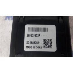 Renault - Megane - AUX / USB connection