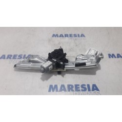 Renault - Megane - Rear door window mechanism 4-door, left