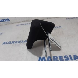 Peugeot - 207 - Headrest