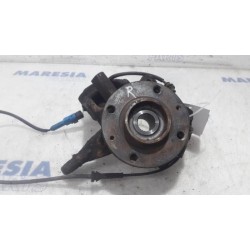 Peugeot - 207 - Knuckle, front right
