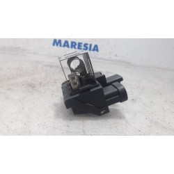 Peugeot - 207 - Cooling fan resistor