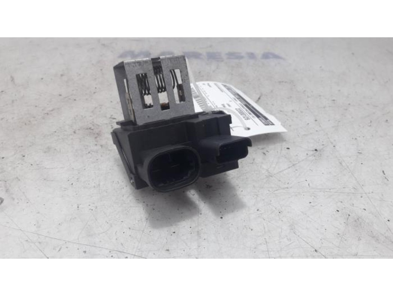 Peugeot - 207 - Cooling fan resistor
