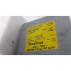 Renault - Twingo - Steering column housing