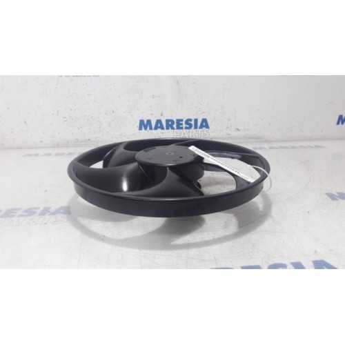 Renault - Twingo - Fan motor