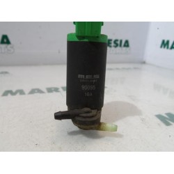 Peugeot - 206 - Scheibensprüherpumpe vorne