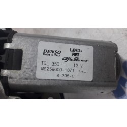 Fiat - 500 - Rear wiper motor