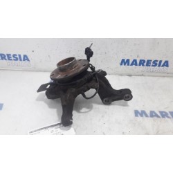 Renault - Megane - Knuckle, front left