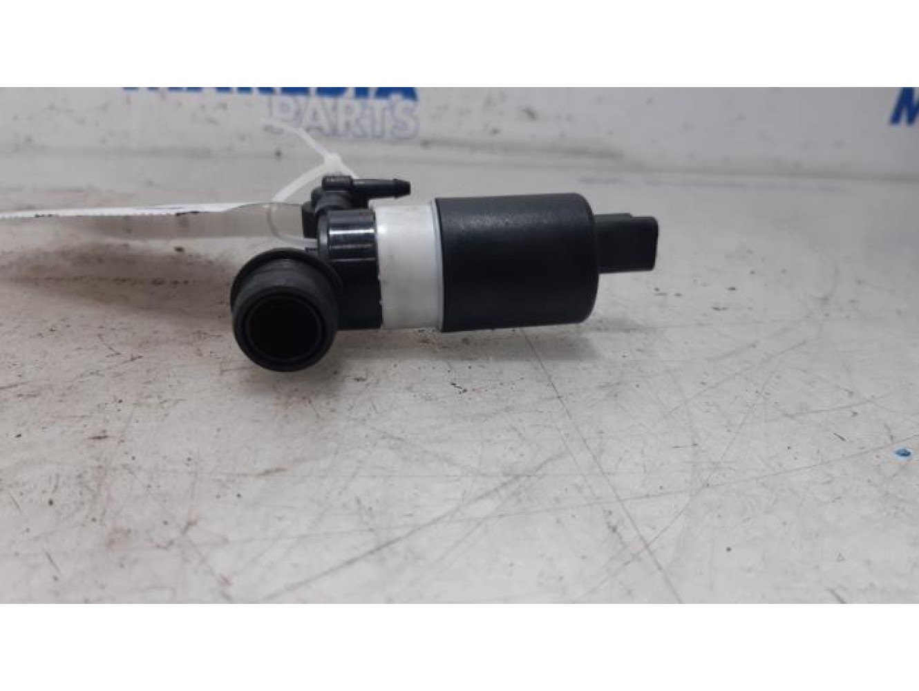 Renault - Megane - Pompe lave-glace avant
