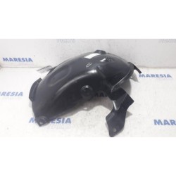 Renault - Megane - Wheel arch liner