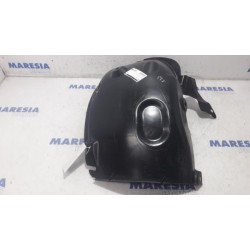 Renault - Megane - Wheel arch liner