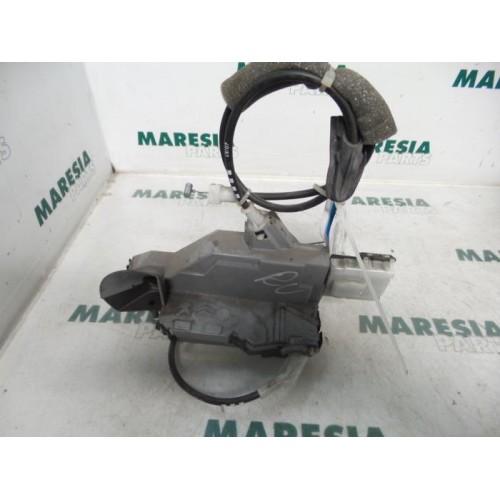Peugeot - 308 - Front door lock mechanism 4-door, right