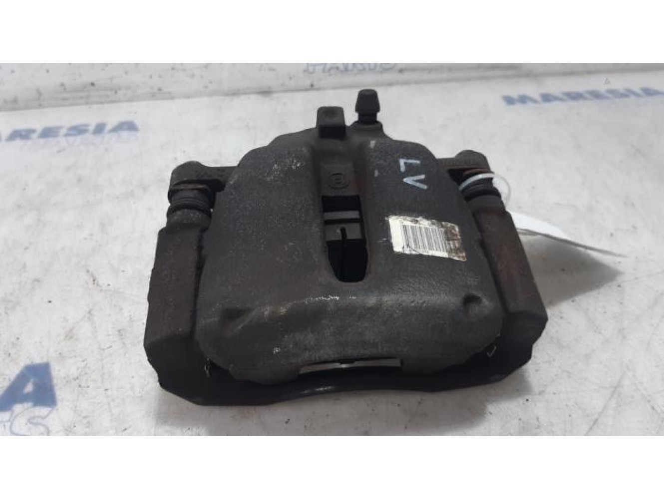 Citroen - C3 - Front brake calliper, left