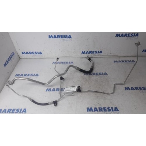 Renault - Megane - Air conditioning line