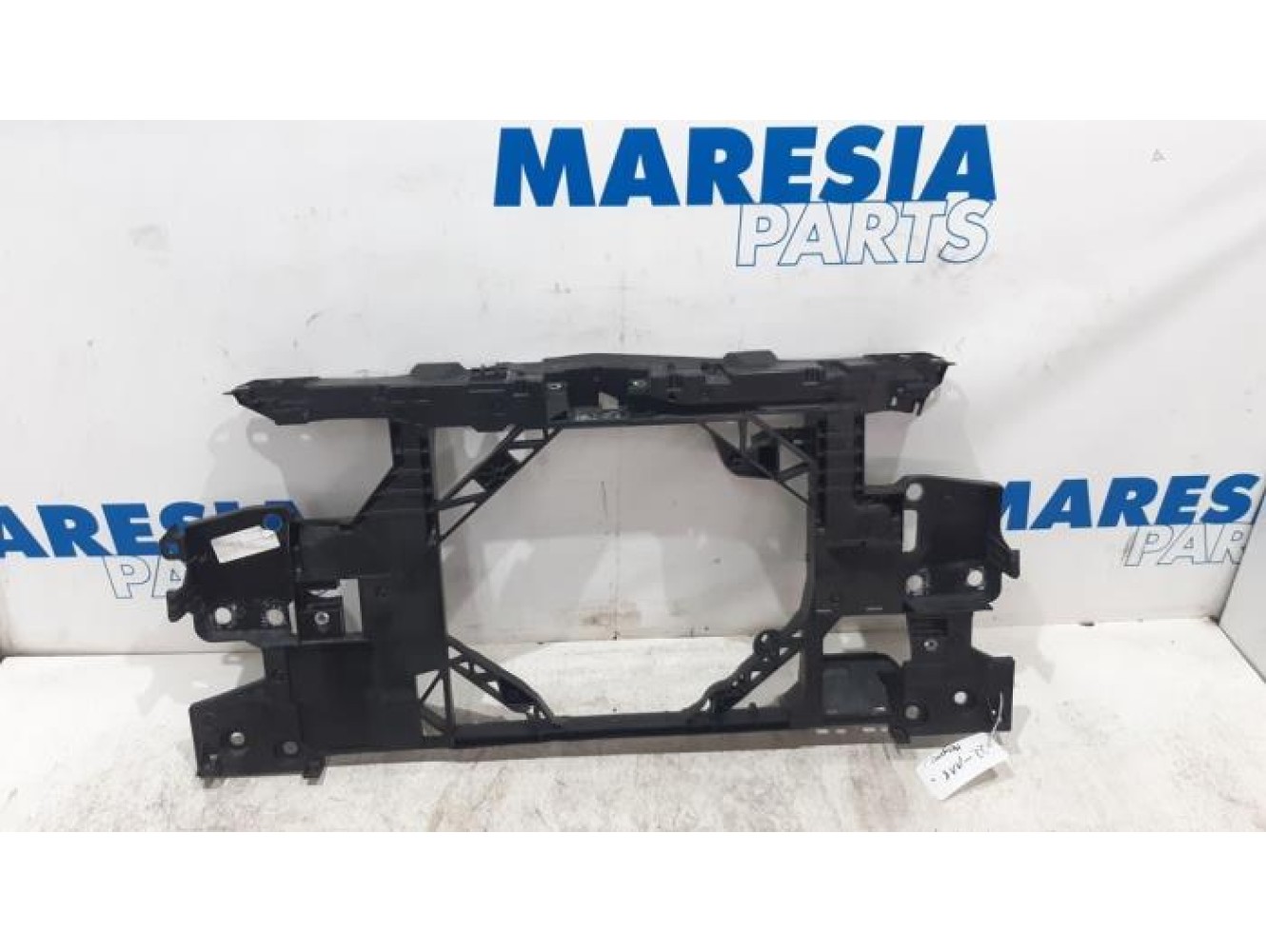 Renault - Megane - Front panel