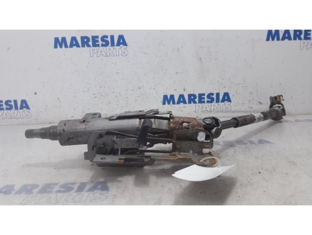 Citroen - Berlingo - Steering column housing