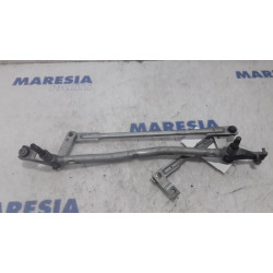 Citroen - Berlingo - Wiper mechanism