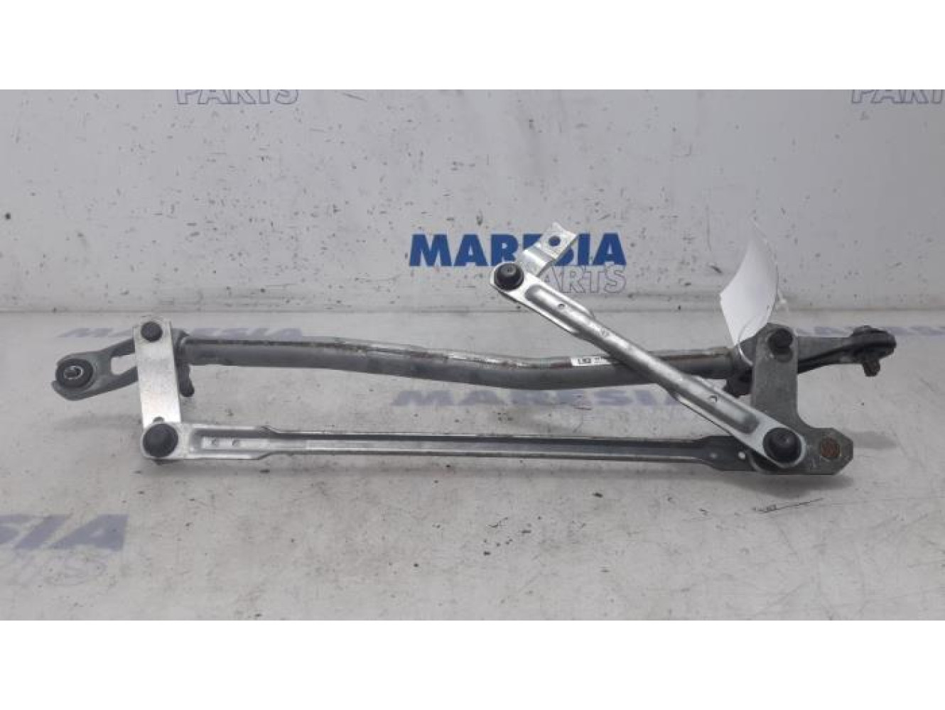 Citroen - Berlingo - Wiper mechanism