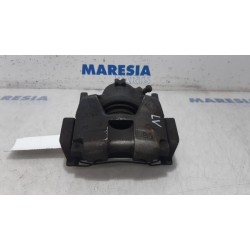 Renault - Grand Scenic - Front brake calliper, left