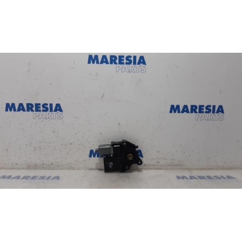 Renault - Megane - Window mechanism 4-door, front right