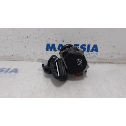 Renault - Megane - Front seatbelt, right