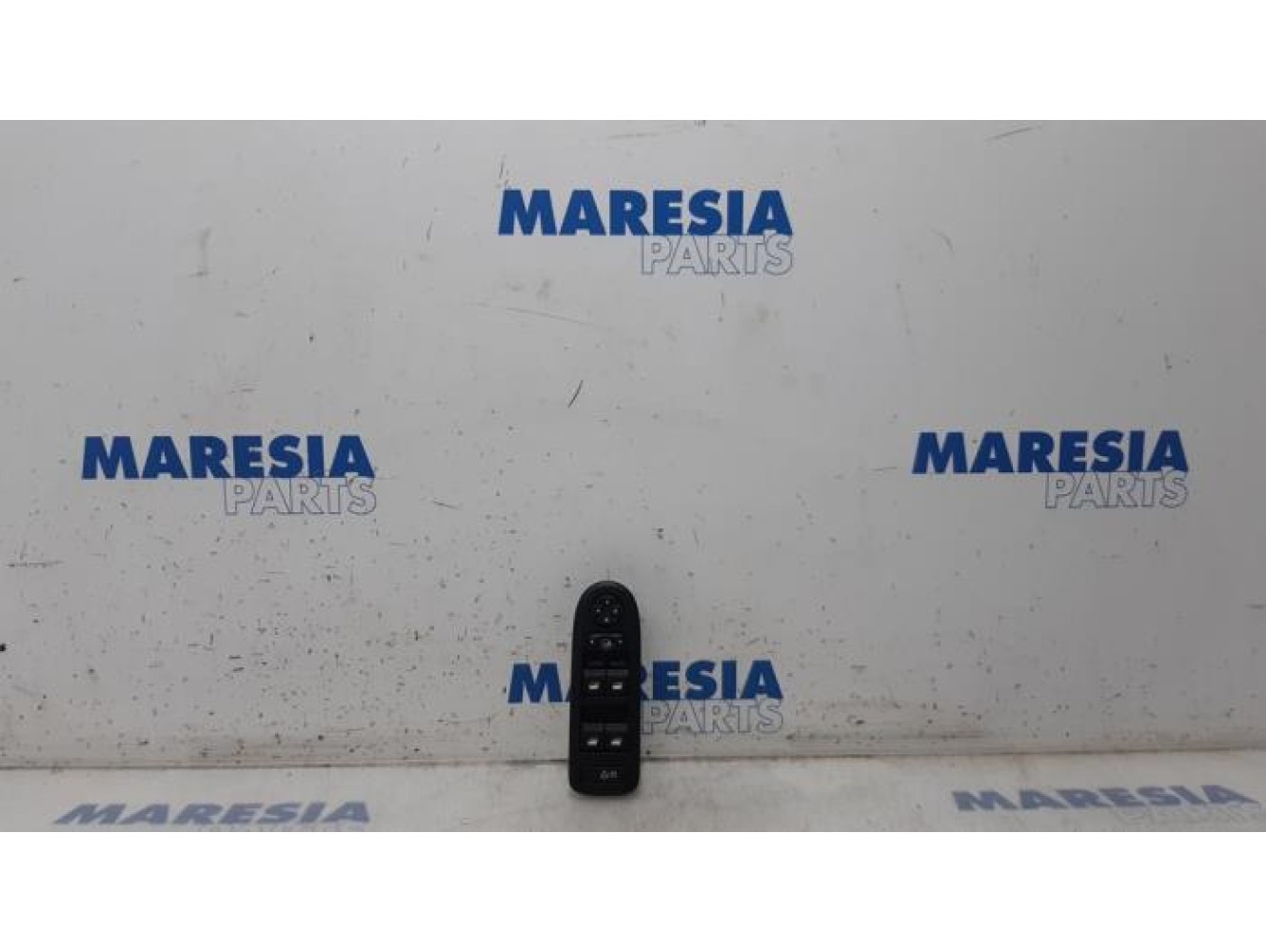 Citroen - C3 - Multi-functional window switch