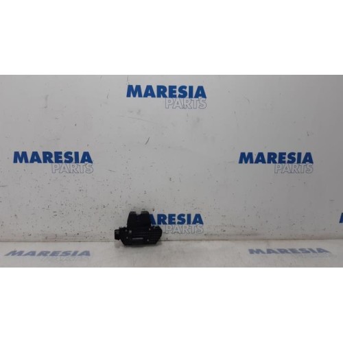 Citroen - C3 - Tailgate lock mechanism