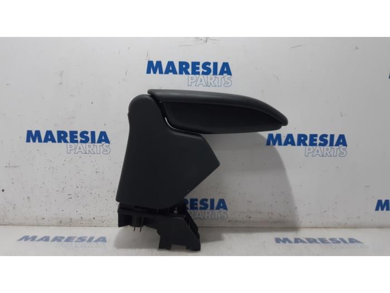 Citroen - C3 - Armrest