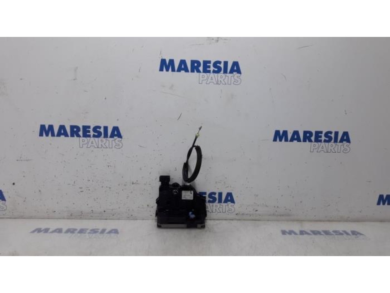 Fiat - Punto Evo - Front door lock mechanism 4-door, right