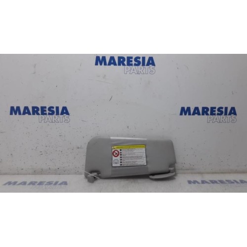 Fiat - Punto Evo - Sun visor