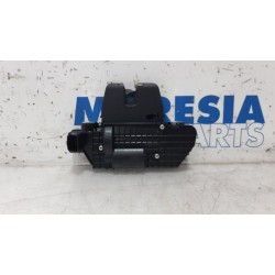 Citroen - C3 - Tailgate lock mechanism