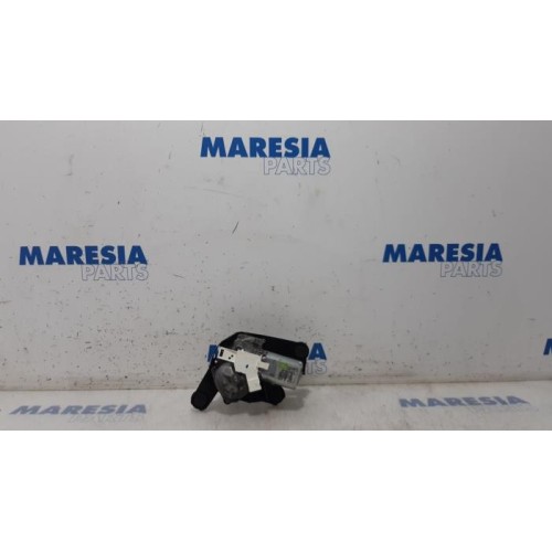Citroen - C3 - Ruitenwissermotor achter