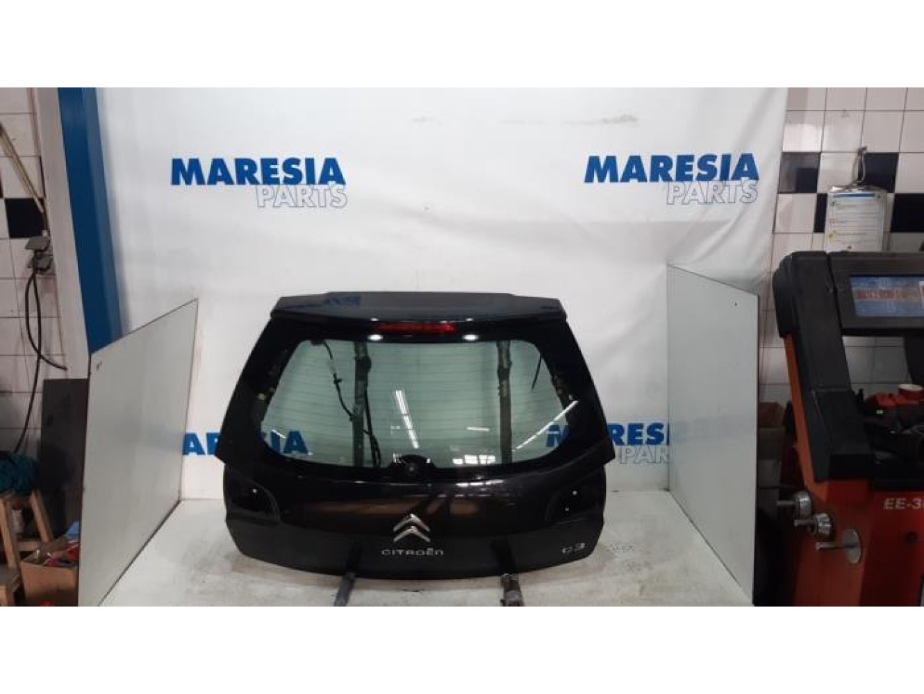 Citroen - C3 - Tailgate