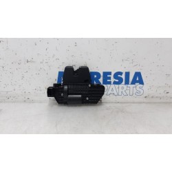 Citroen - C3 - Tailgate lock mechanism