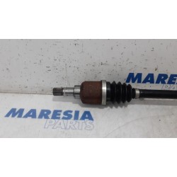 Citroen - C3 - Aandrijfas links-voor