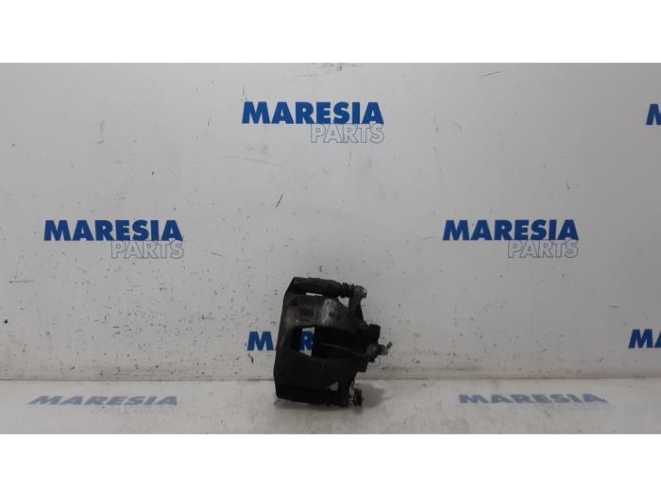 Fiat - Punto Evo - Front brake calliper, right