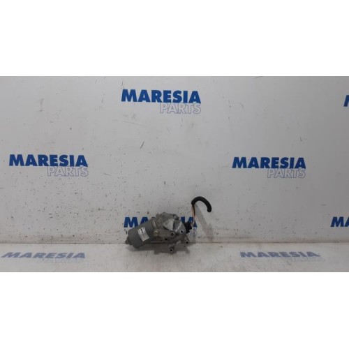 Fiat - Punto Evo - Front wiper motor
