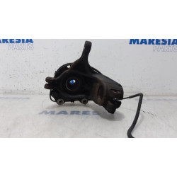 Citroen - C3 - Fusee links-voor