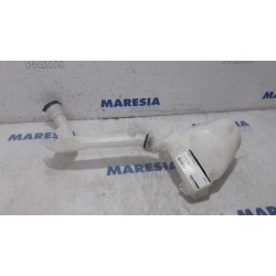 Citroen - C3 - Front windscreen washer reservoir