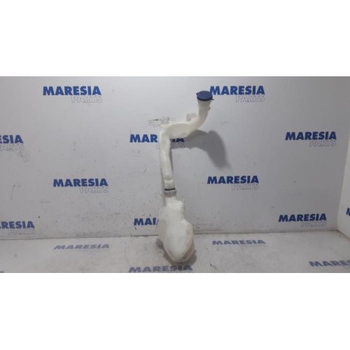 Citroen - C3 - Front windscreen washer reservoir