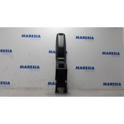 Citroen - C3 - Armrest