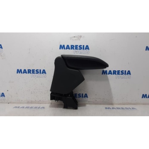 Citroen - C3 - Armrest