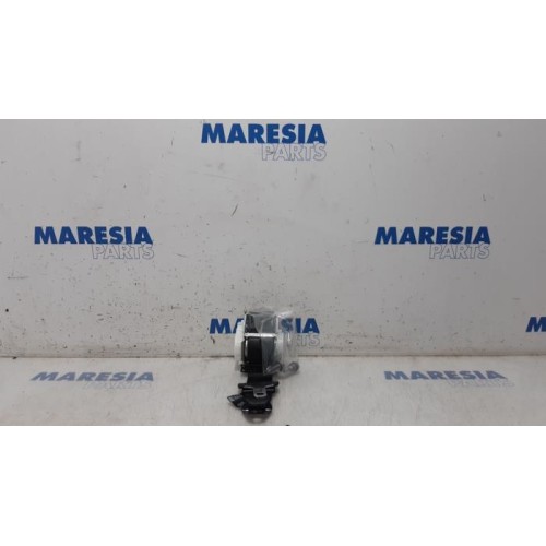 Citroen - C3 - Rear seatbelt, right