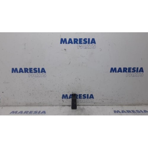 Peugeot - 308 - Glow plug relay