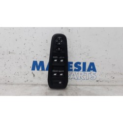 Peugeot - 308 - Multi-functional window switch