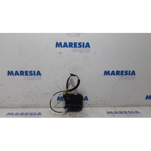 Peugeot - 308 - Rear door lock mechanism 4-door, left