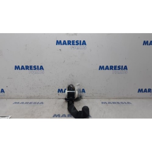 Peugeot - 308 - Sicherheitsgurt links hinten
