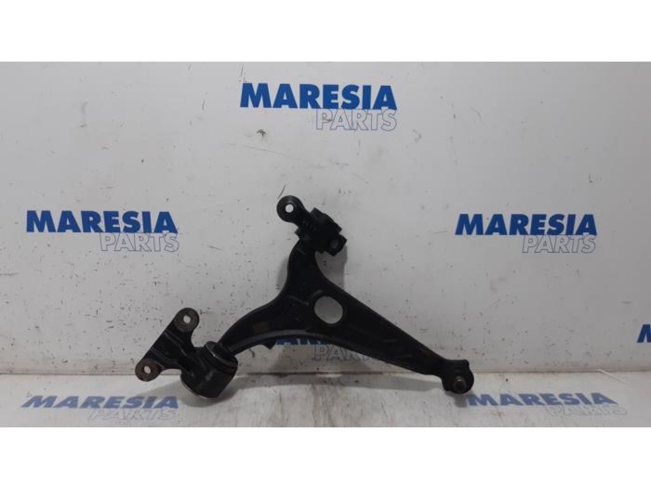 Peugeot - Expert - Front lower wishbone, right