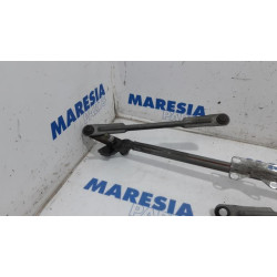 Peugeot - 307 - Wiper mechanism