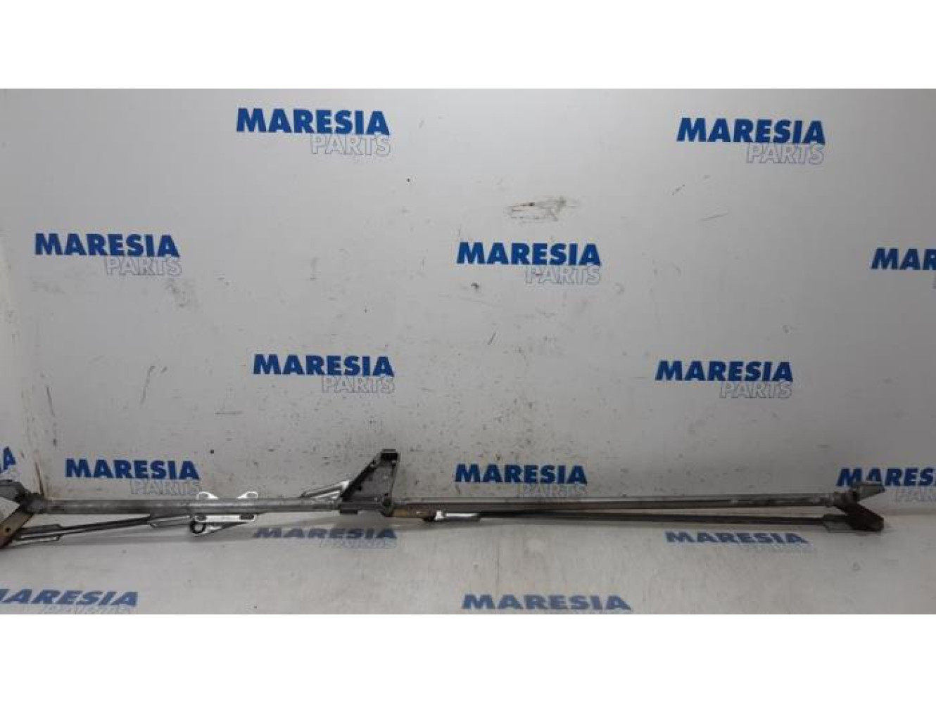 Peugeot - 307 - Wiper mechanism